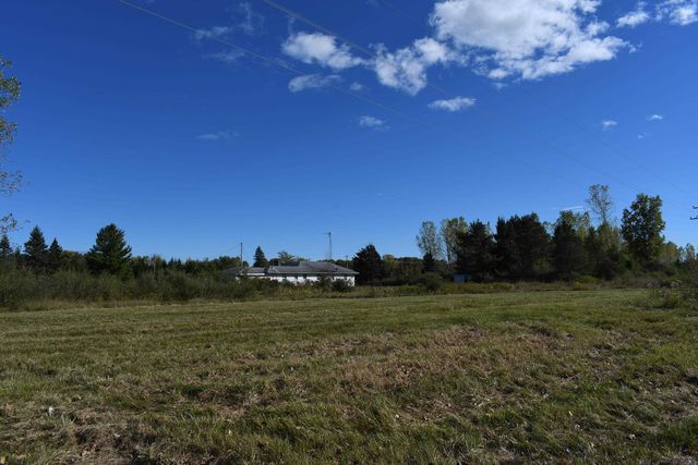 2275 Noble Road, Tawas City, MI 48763