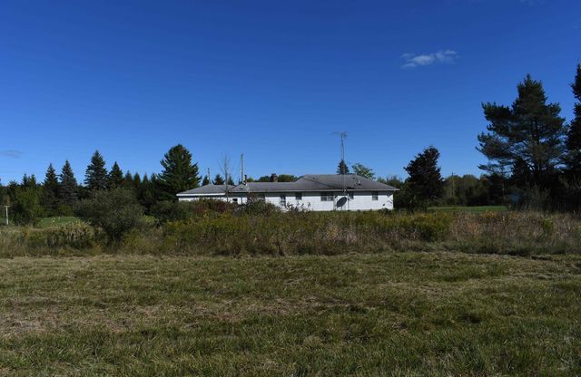2275 Noble Road, Tawas City, MI 48763