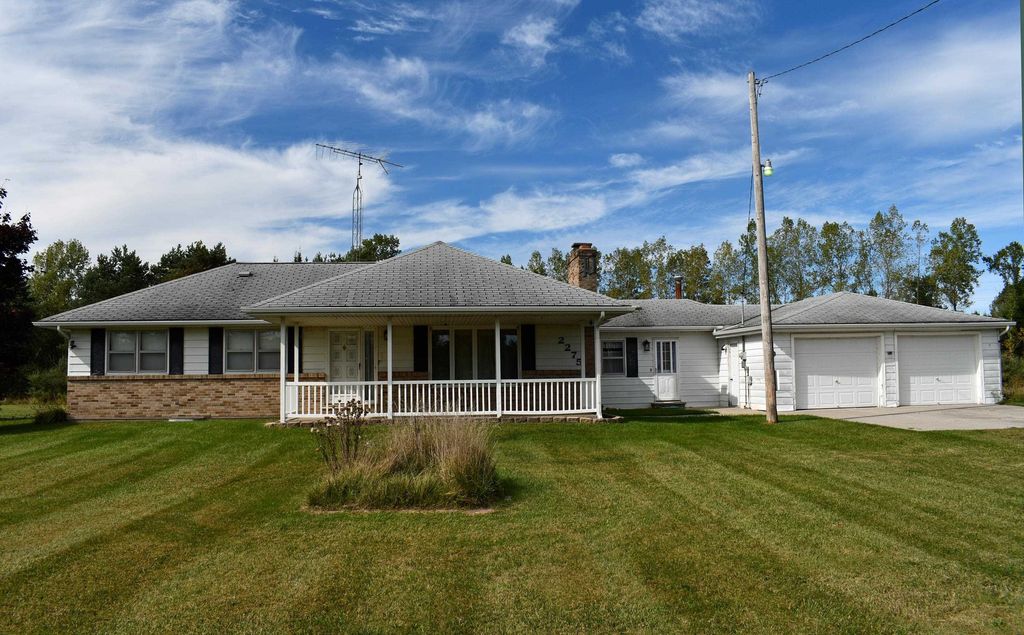 2275 Noble Road, Tawas City, MI 48763