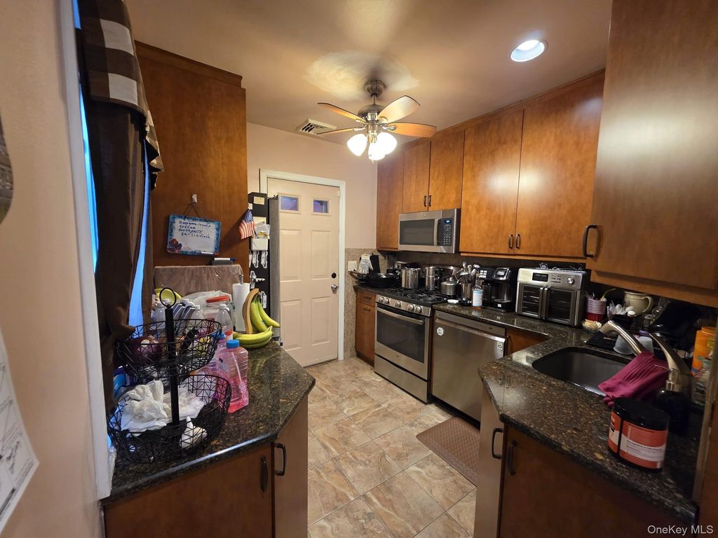 354 E Beech Street, Long Beach, NY 11561 — photo 3