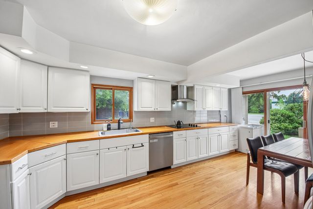 2120 Shermer Road, Northbrook, IL 60062