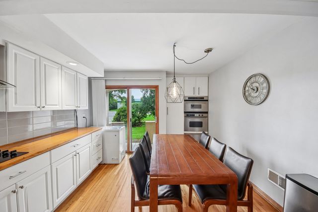 2120 Shermer Road, Northbrook, IL 60062