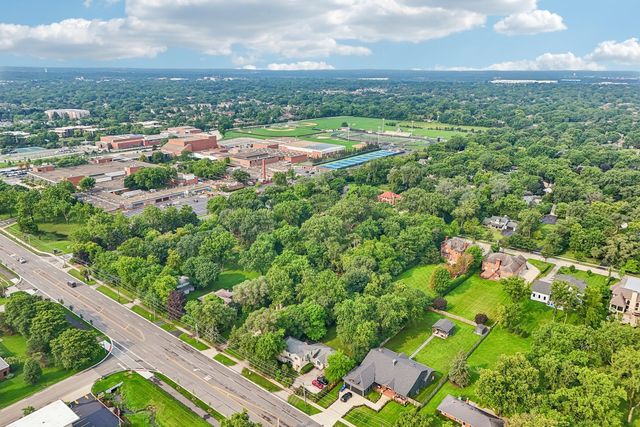 2120 Shermer Road, Northbrook, IL 60062
