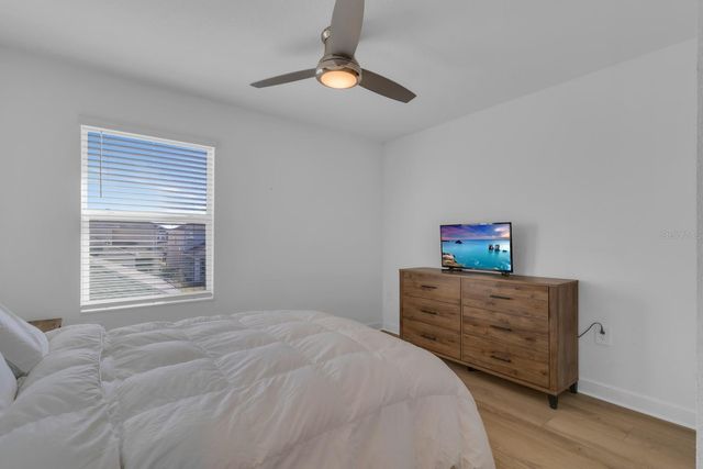 11245 LISTENING DRIVE, Orlando, FL 32832