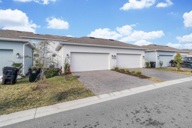 11245 LISTENING DRIVE, Orlando, FL 32832