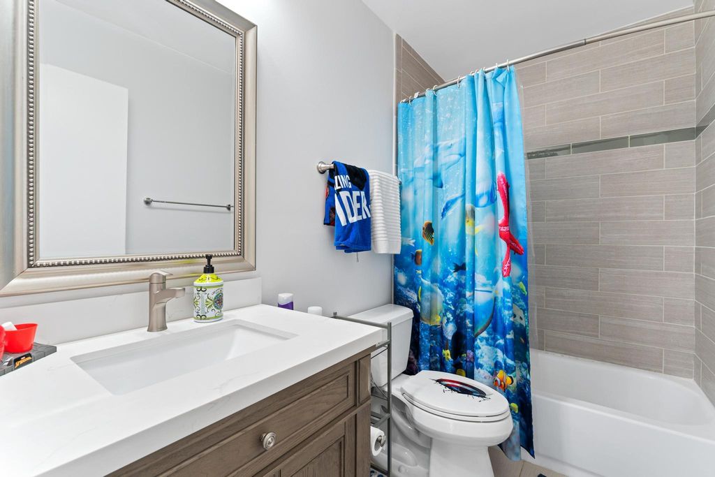 Image 24 of property listing at 12128 Regal Court E, Wellington, FL 33414