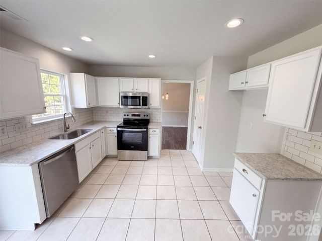 815 Southridge Drive, Monroe, NC 28112