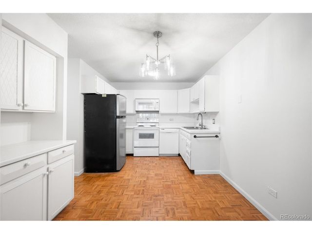 9655 E Center Ave 8A, Denver, CO 80247