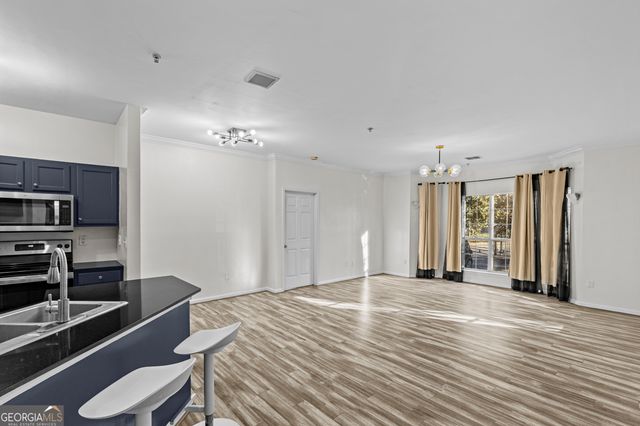 5641 Roswell Road 103, Atlanta, GA 30342