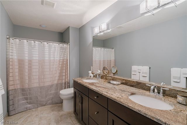 455 Dornoch Lane, Highland Heights, OH 44143