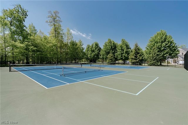 455 Dornoch Lane, Highland Heights, OH 44143