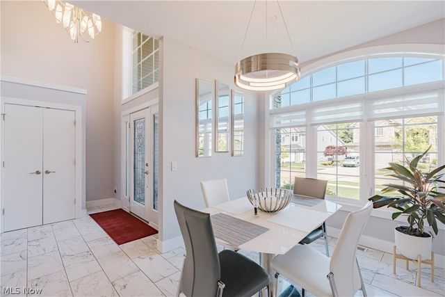 455 Dornoch Lane, Highland Heights, OH 44143