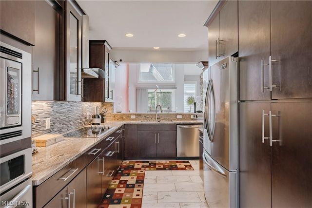 455 Dornoch Lane, Highland Heights, OH 44143