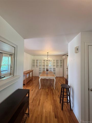 28 Church Farm Road, Gardiner, NY 12525