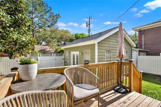 208 E 48th Street, Savannah, GA 31405