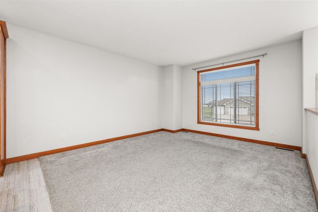 3425 NE 8th ST, Minot, ND 58703