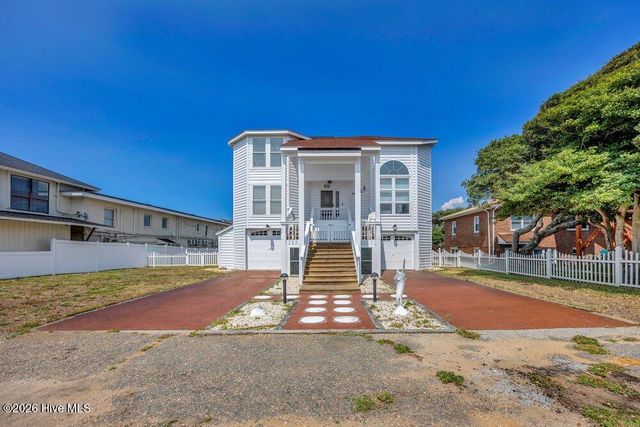 203 Norton Street, Oak Island, NC 28465