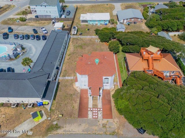 203 Norton Street, Oak Island, NC 28465