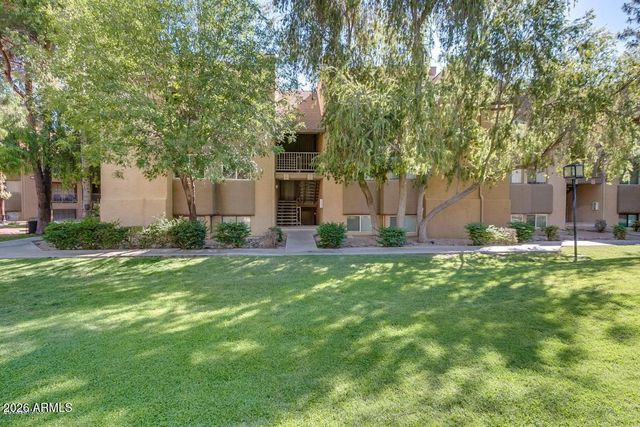 18811 N 19TH Avenue 2015, Phoenix, AZ 85027