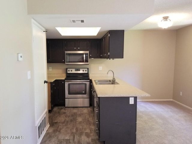 18811 N 19TH Avenue 2015, Phoenix, AZ 85027