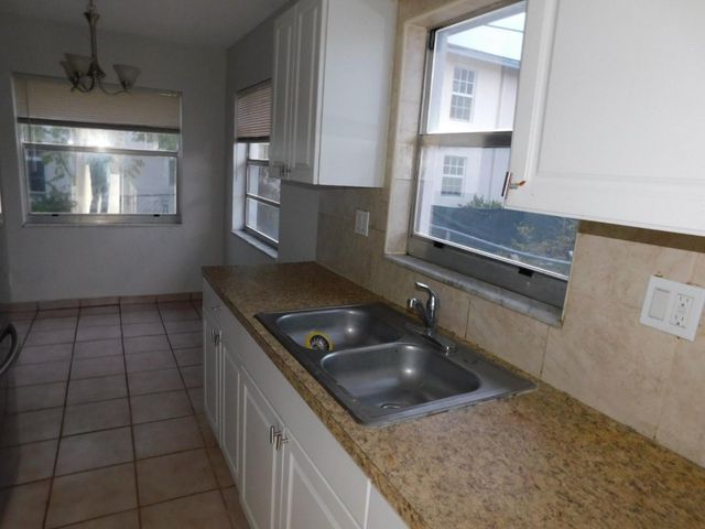 791 SW 7th Street, Pompano Beach, FL 33060