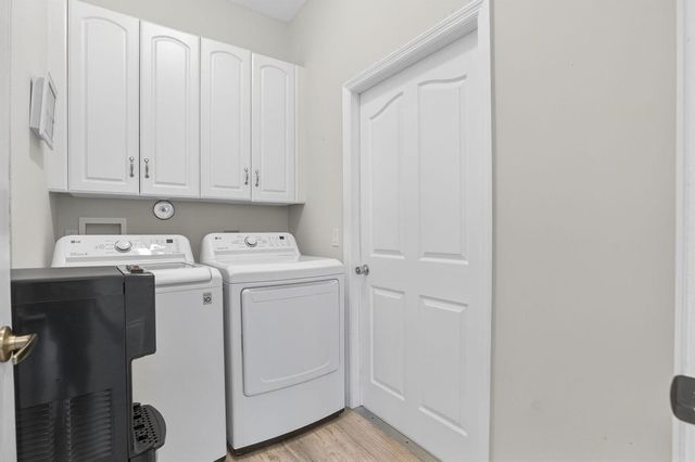 9275 SE Mercury Street, Hobe Sound, FL 33455