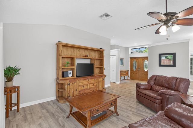 9275 SE Mercury Street, Hobe Sound, FL 33455
