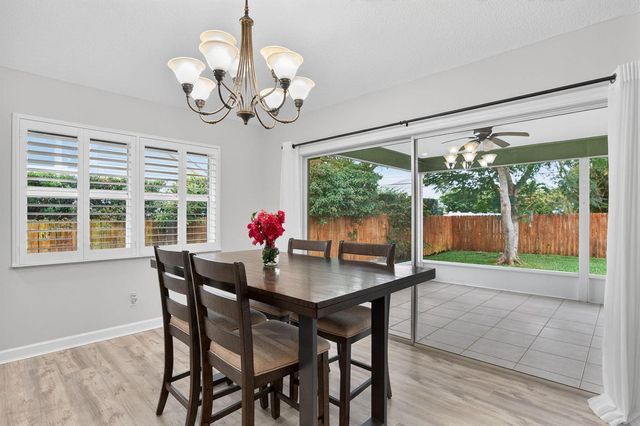 9275 SE Mercury Street, Hobe Sound, FL 33455