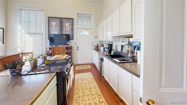 648 N CLAYTON Street, Montgomery, AL 36104