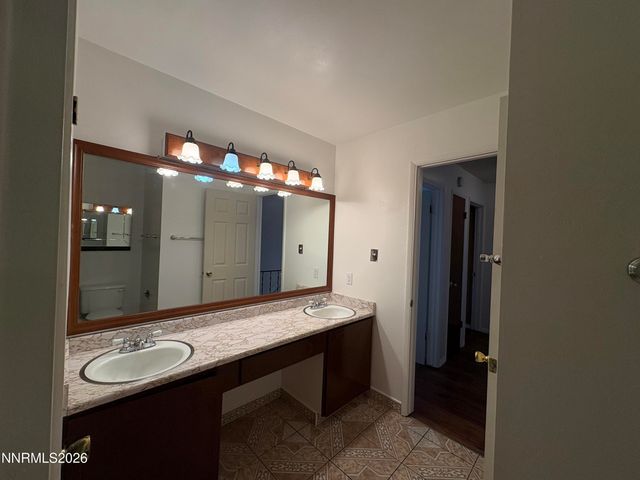 299 Smithridge Park, Reno, NV 89502