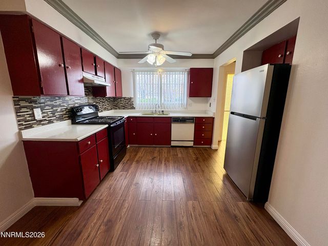 299 Smithridge Park, Reno, NV 89502