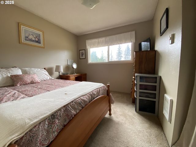 23801 Ne MUNCTON Dr, Yacolt, WA 98675