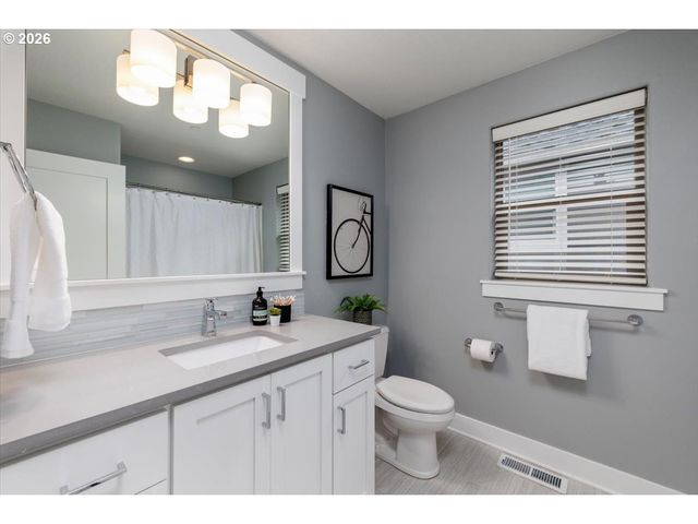 3963 Se 36TH Ave, Portland, OR 97202