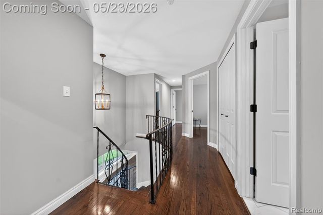 30935 Perrys Crossing, Farmington Hills, MI 48331