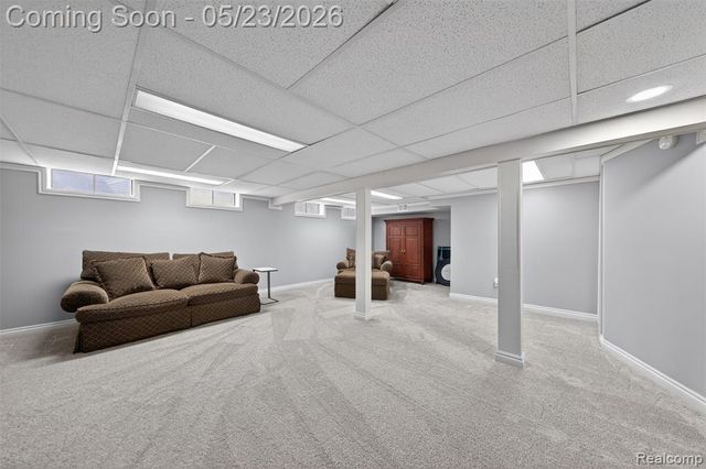 30935 Perrys Crossing, Farmington Hills, MI 48331