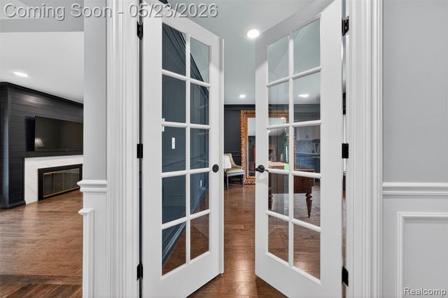 30935 Perrys Crossing, Farmington Hills, MI 48331