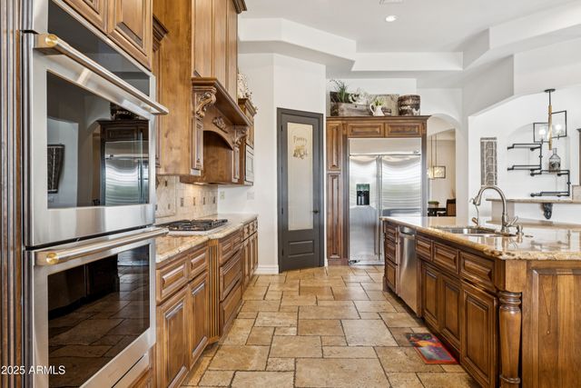 5900 S GEMSTONE Drive, Chandler, AZ 85249