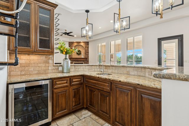 5900 S GEMSTONE Drive, Chandler, AZ 85249