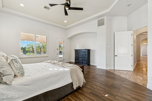 5900 S GEMSTONE Drive, Chandler, AZ 85249