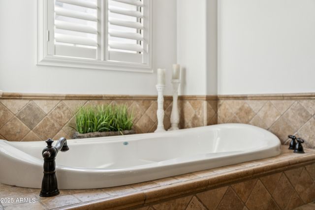 5900 S GEMSTONE Drive, Chandler, AZ 85249