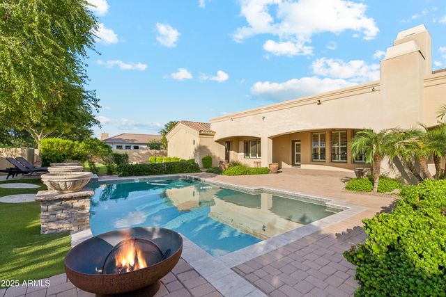 5900 S GEMSTONE Drive, Chandler, AZ 85249