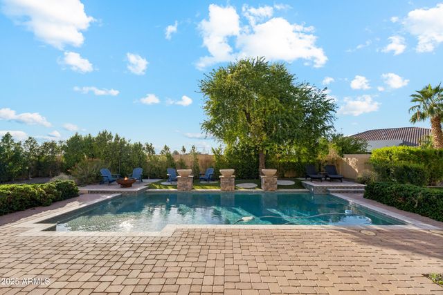 5900 S GEMSTONE Drive, Chandler, AZ 85249