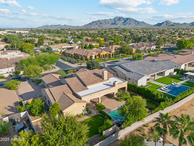 5900 S GEMSTONE Drive, Chandler, AZ 85249