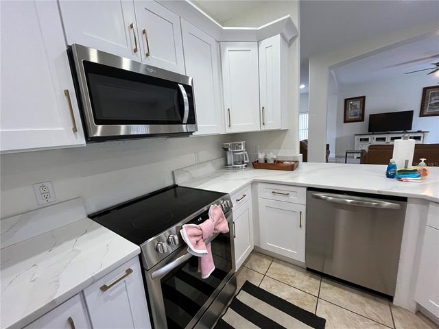 337 SUMMER PLACE LOOP, Clermont, FL 34714