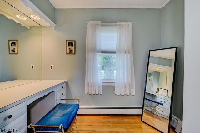 10 Thompson St, Newton Town, NJ 07860