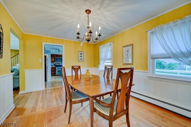 10 Thompson St, Newton Town, NJ 07860