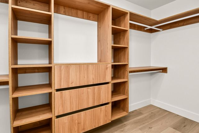 3481 N Marwin Avenue, Springfield, MO 65803