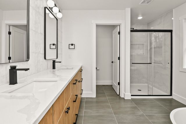 3481 N Marwin Avenue, Springfield, MO 65803