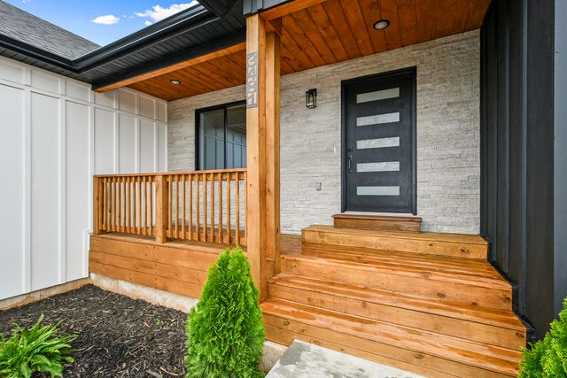 3481 N Marwin Avenue, Springfield, MO 65803