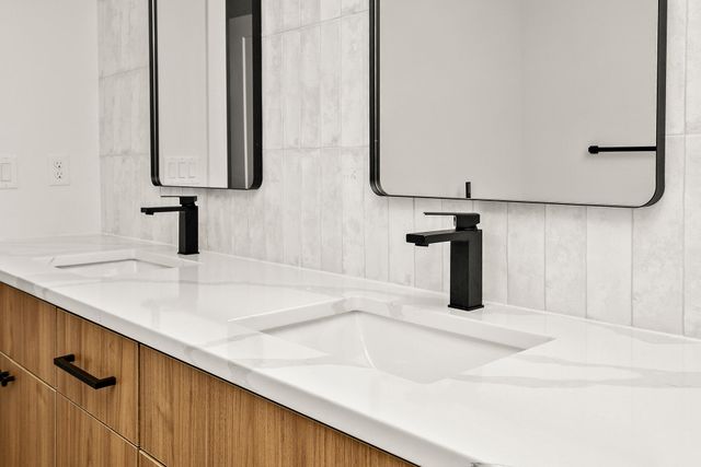 3481 N Marwin Avenue, Springfield, MO 65803